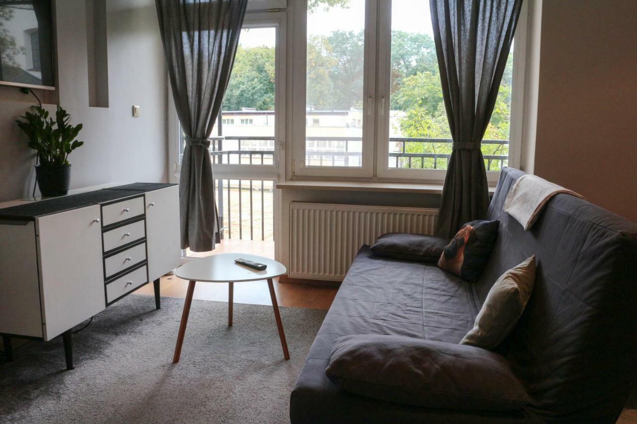 Old Town Garden Apartment Netflix Warszawa Exteriör bild
